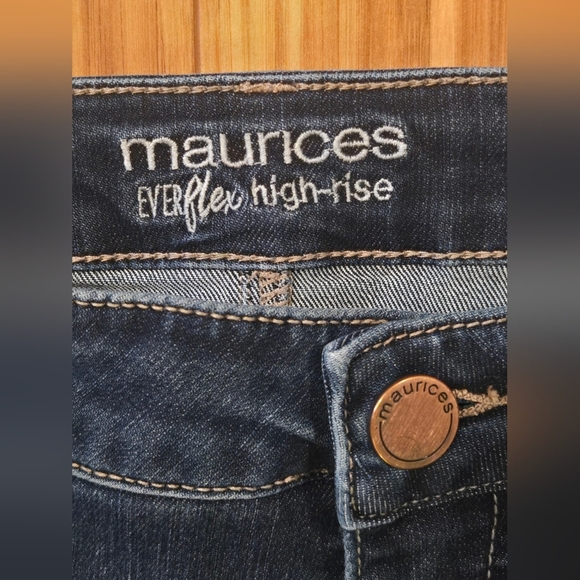 NWOT Maurcies High Waist Denim Jeans - Picture 4 of 7